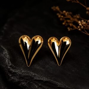 Floating heart earings
