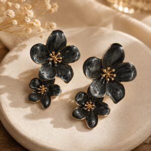 Enamel floral earrings (black )